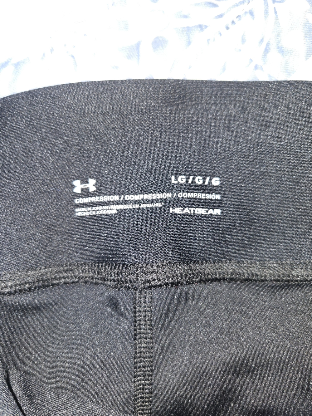 Under Armour Black HeatGear Compression Leggings LG